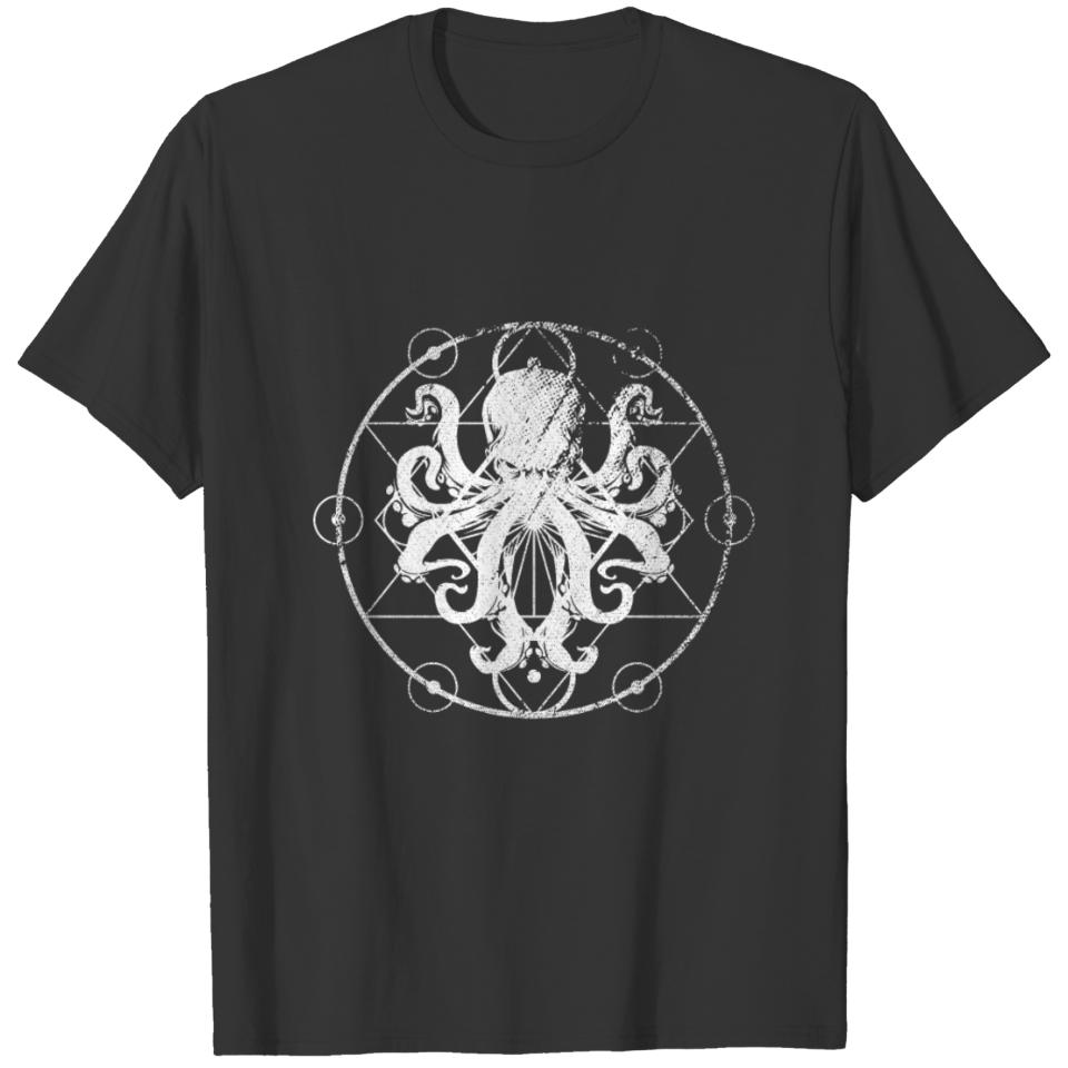 Octopus Kraken Monster T-shirt