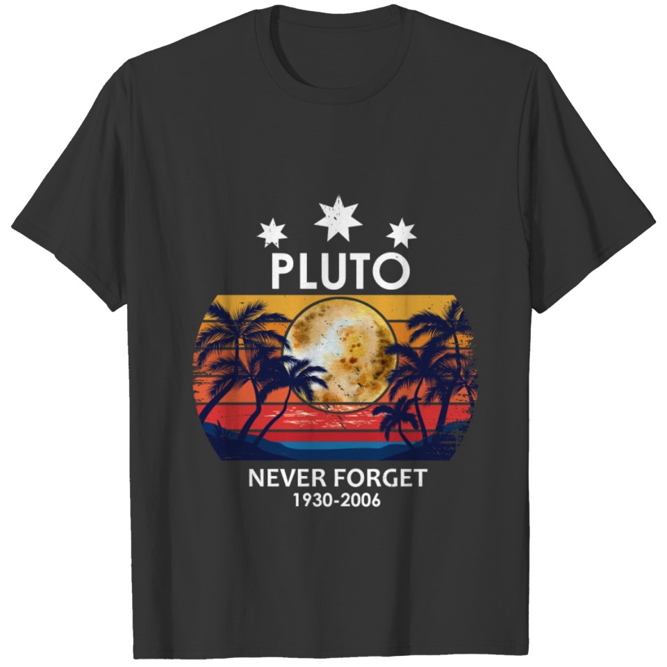 Pluto Never Forget Retro Vintage style T-Shirt. T-shirt