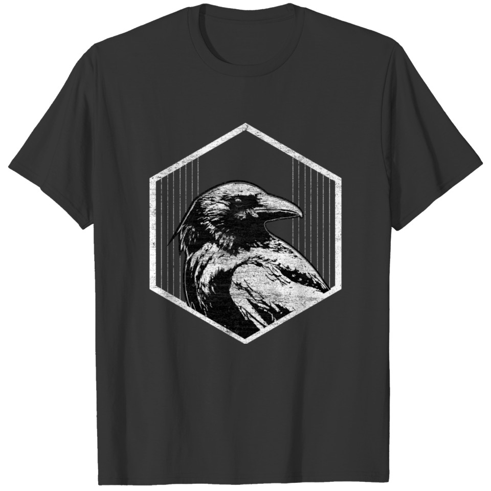 Raven night animal Gift T-shirt