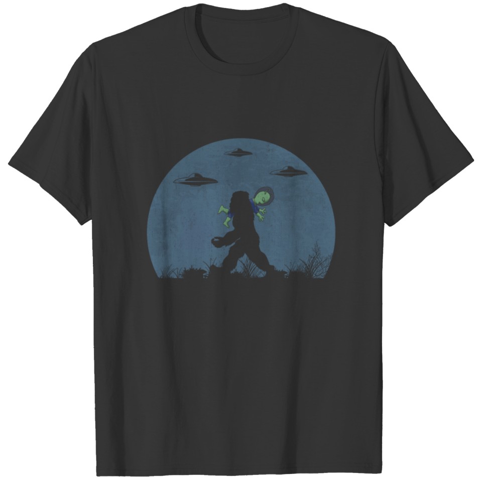 Bigfoot Alien Abdution UFO Believer Humor T-shirt