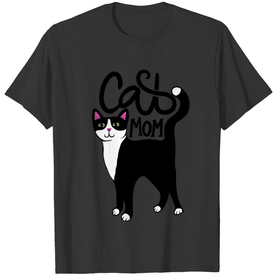 Tuxedo Cat Mom Cute T Shirt T-shirt