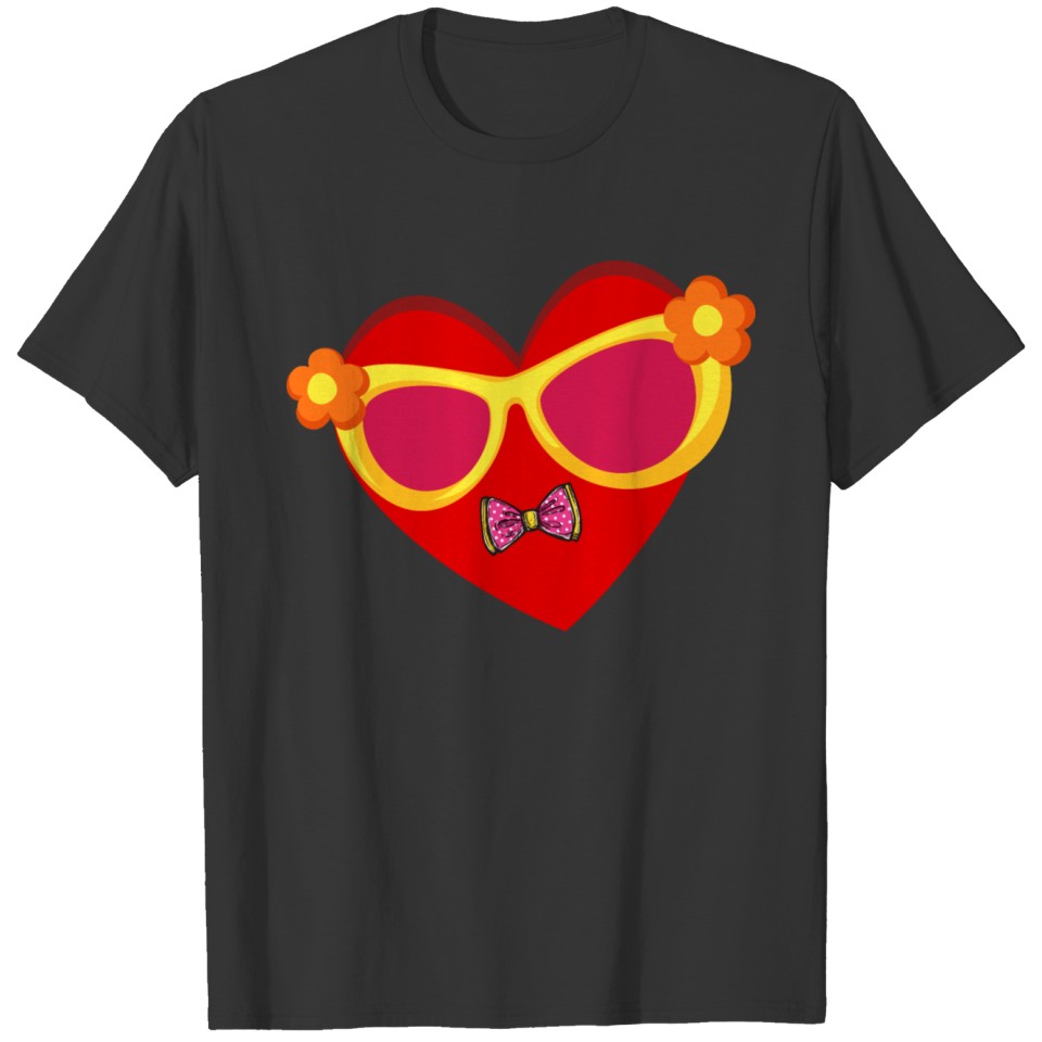 Funny Loved Red Heart happy valentine's day 2022 T-shirt