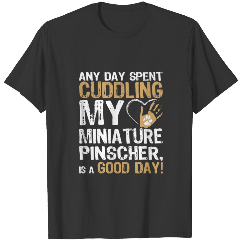 Funny Cool Miniature Pinscher Cuddling Pet Dog T-shirt