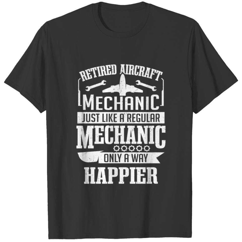 Funny Happier Retired Mechanic Aviation Men T-shirt