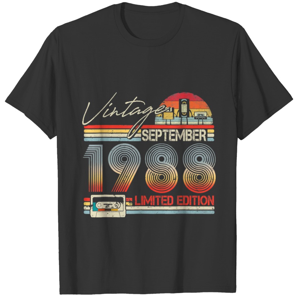 Old T ShirtHappy 33rd Birthday Vintage September T-shirt
