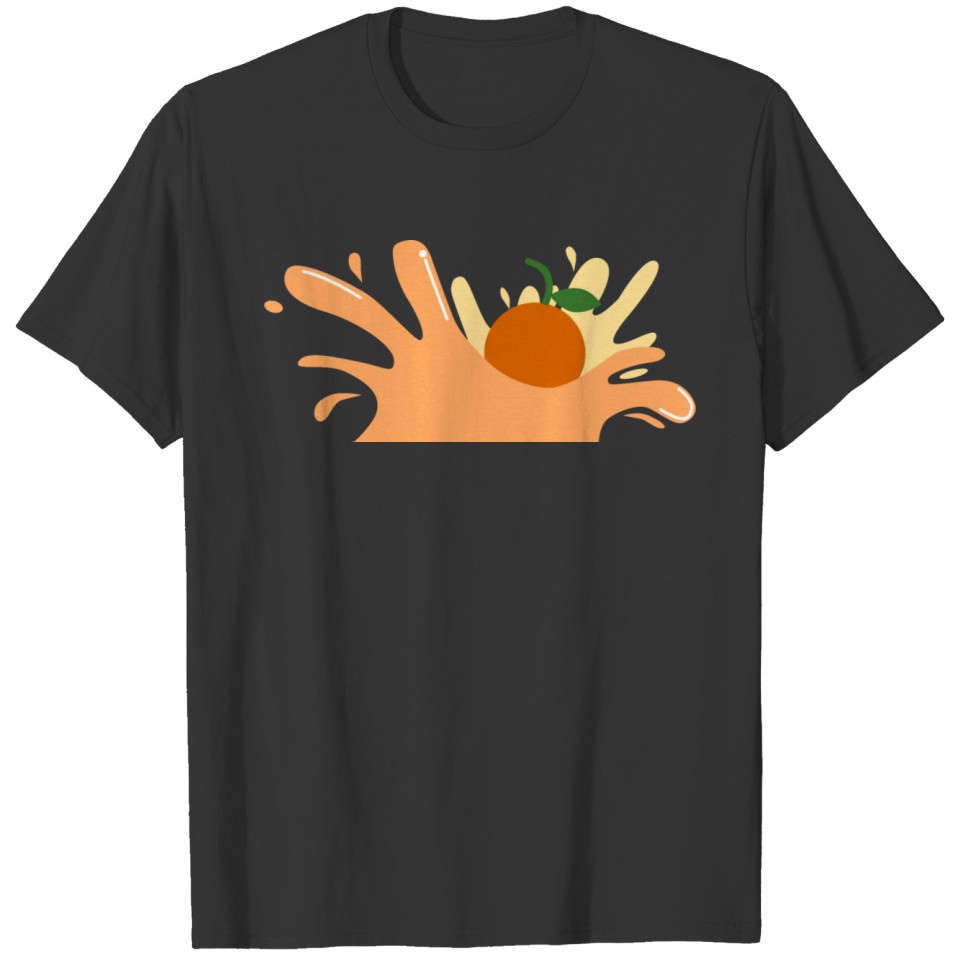 Orange falls into orangjuice T-shirt