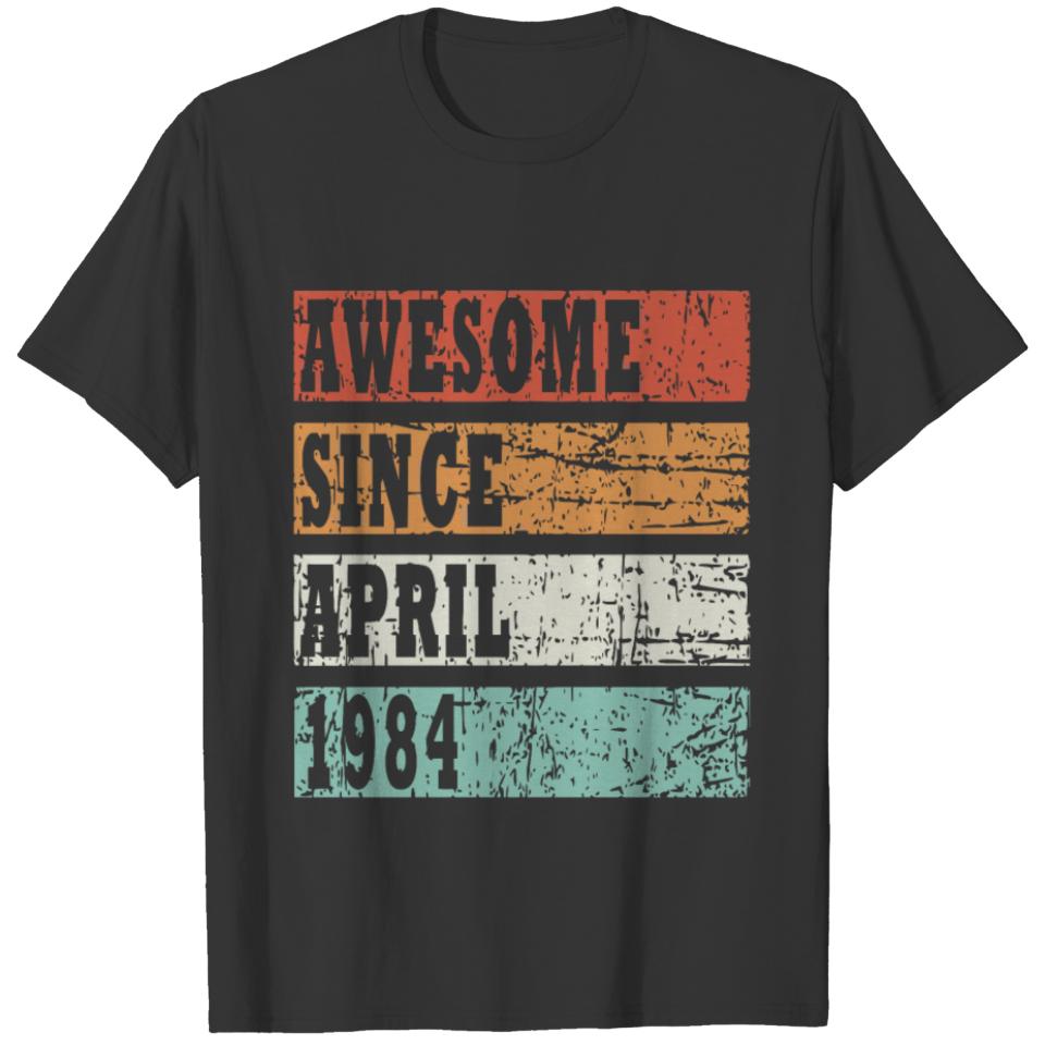 Born in 1984 Birth month April Retro T-shirt