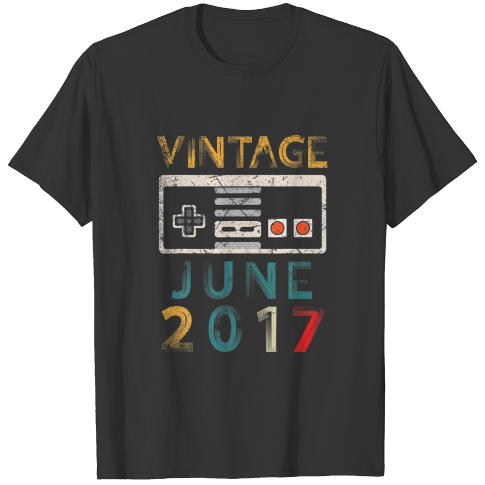 Vintage June 2017 5 Birthday 5 Years Old Gamer T-shirt