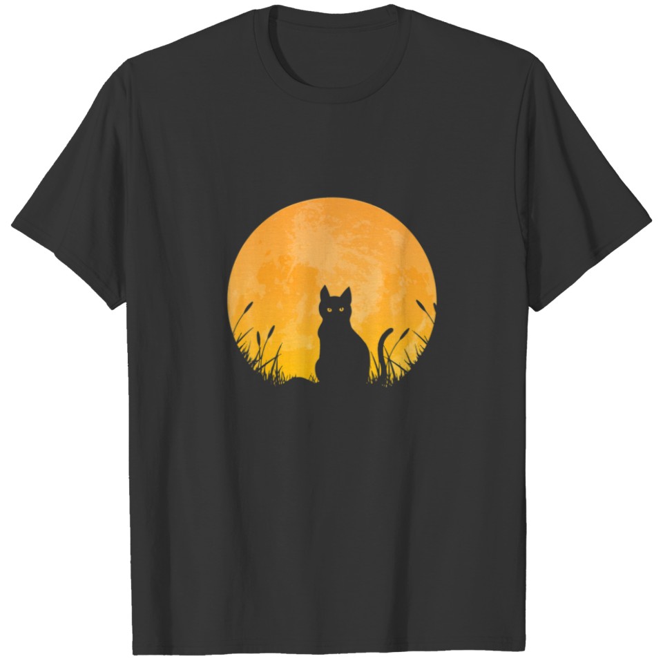 Cat Yellow Eye Full Yellow Moon Halloween T-shirt