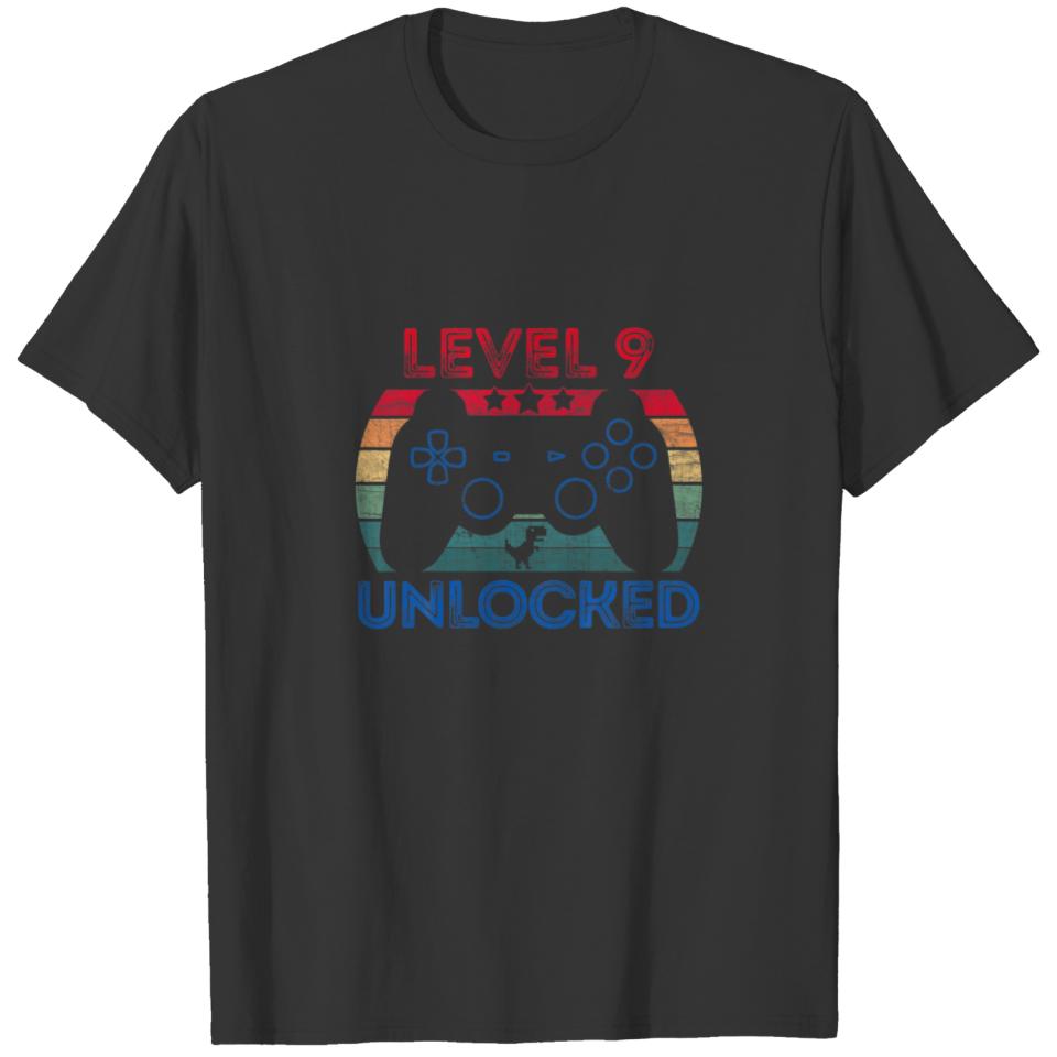 Kids Level 9 Unlocked Video Gamer 9 Years Old 9Th T-shirt