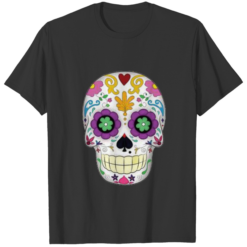 Skull colored with white fund T-shirt