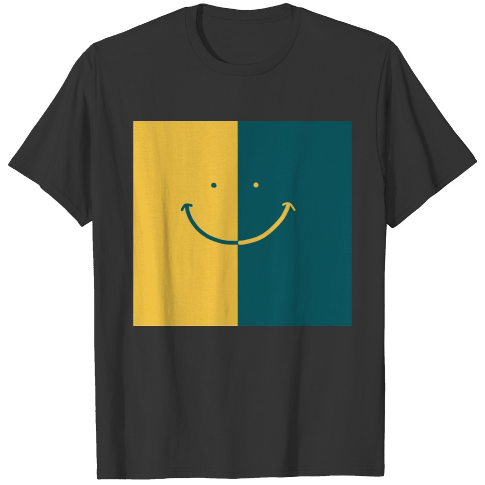 smile  Large Clock T-shirt