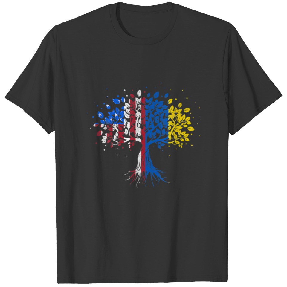 Ukrainian Roots American Flag Grown Tree Life Gift T-shirt