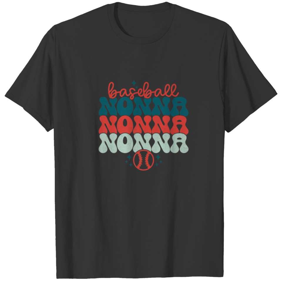Retro Baseball Nonna Baseball Mom Funny Nonna Moth T-shirt