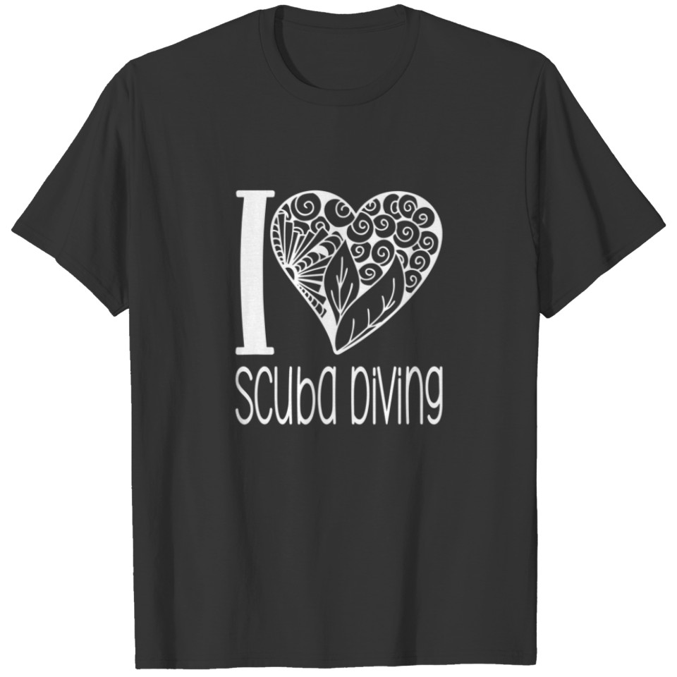I Love Scuba Diving Heart For Women Who Love Scuba T-shirt