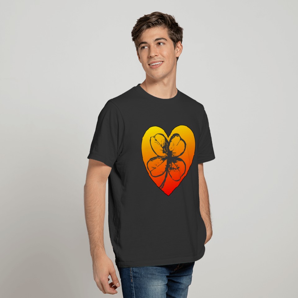 Lucky Life Heart Cloverleaves Love Valentines Day T-shirt