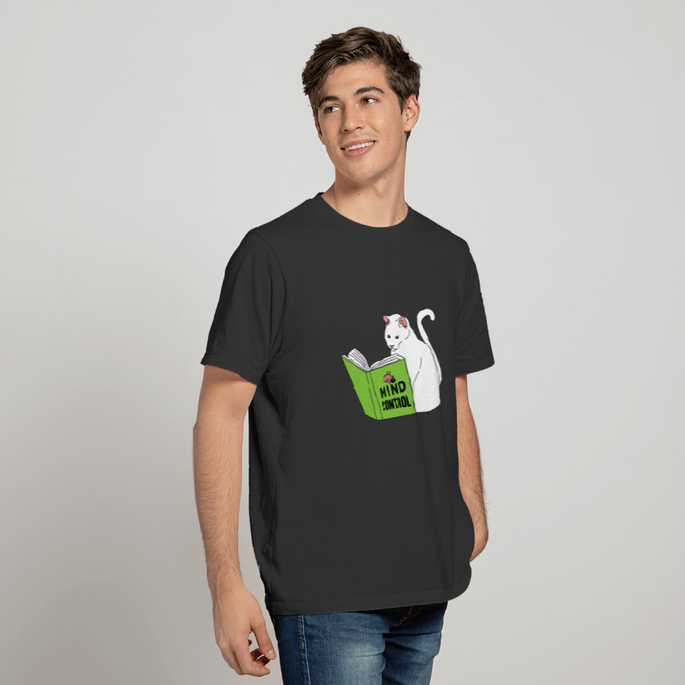 Funny Cat Lover - Cat Reading Mind Control Book T-shirt