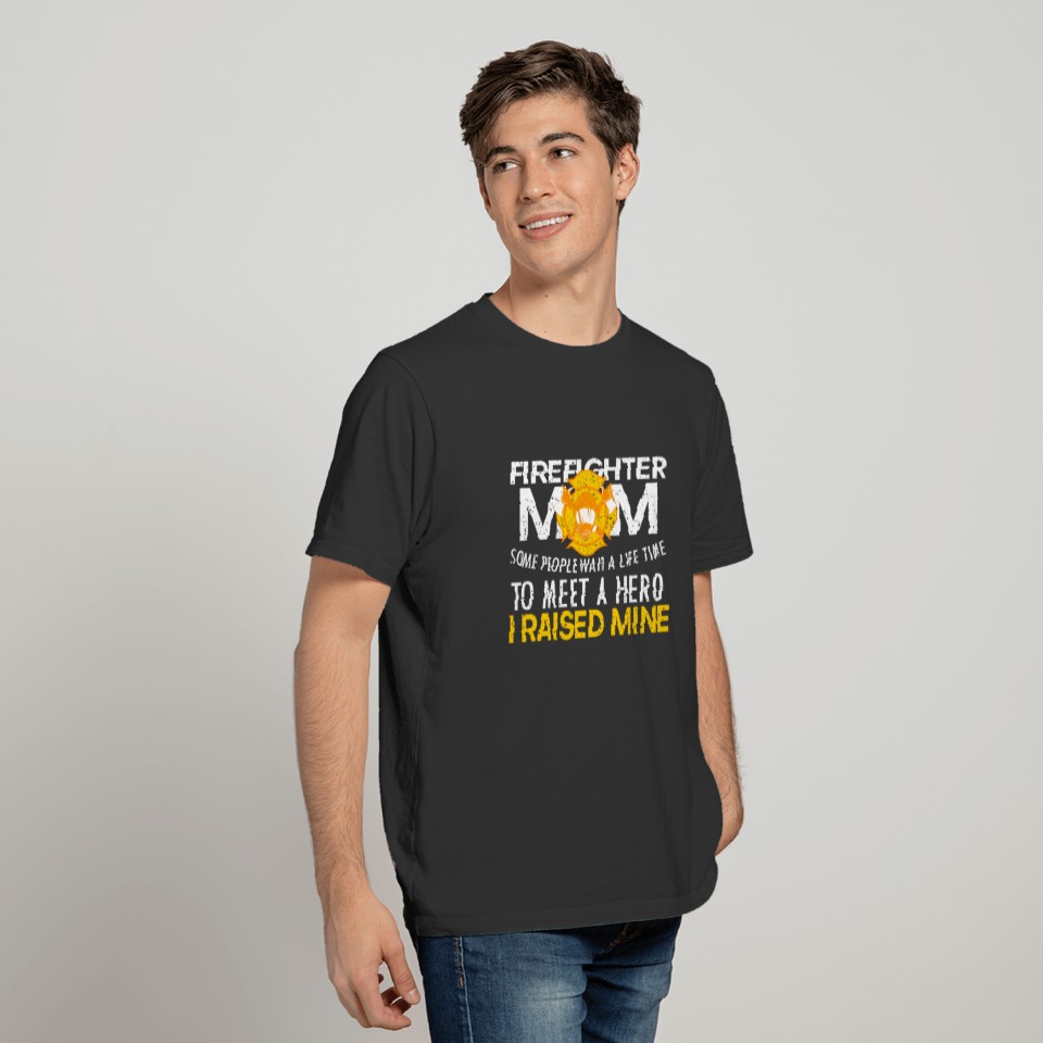 Firefighter Mom. - Gift T Shirts