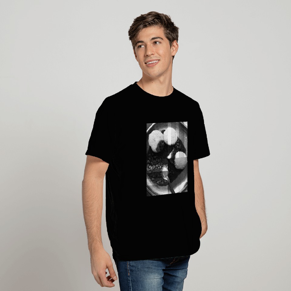 i love food T Shirts