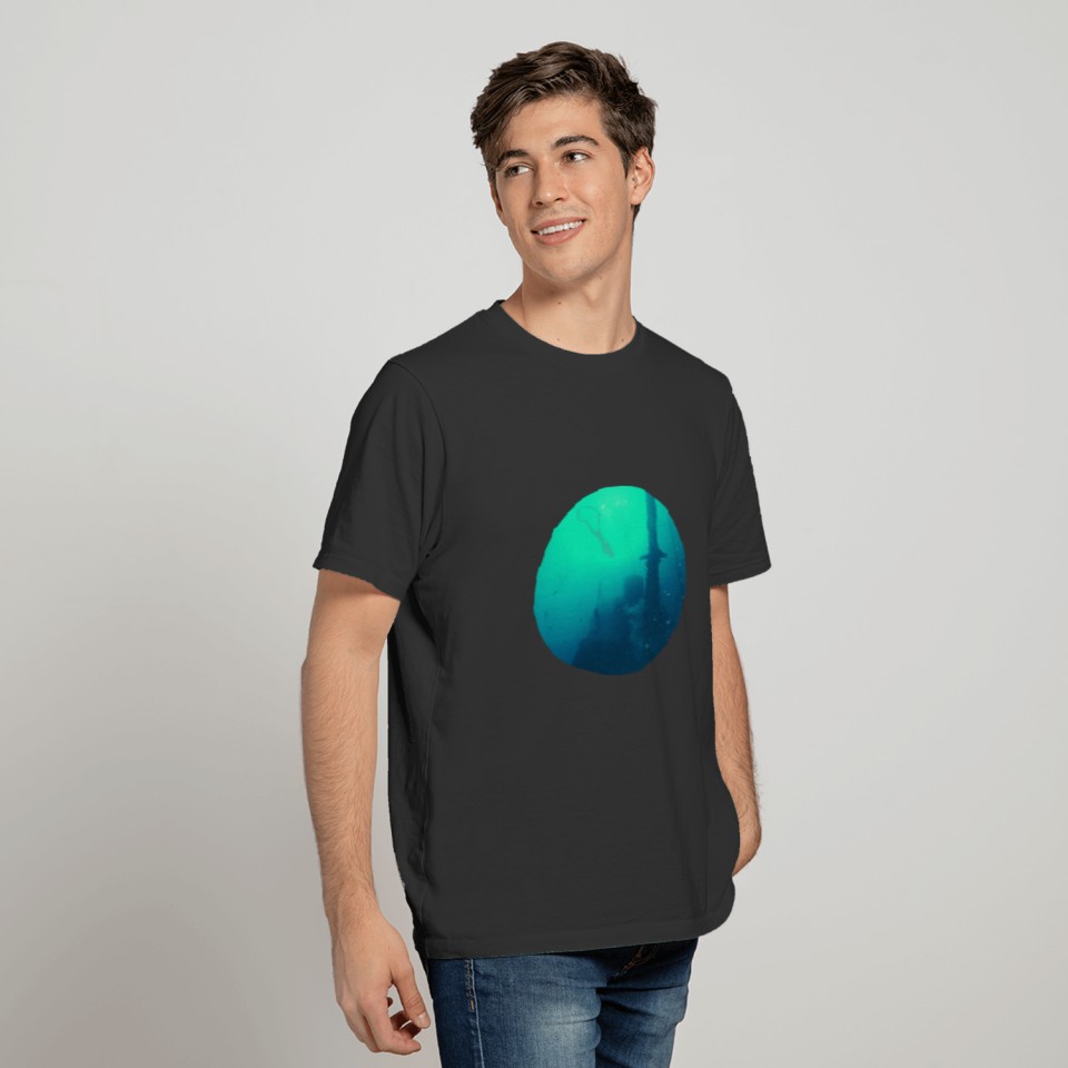 Underwater Motive For Diving Fans And Instructors T-shirt