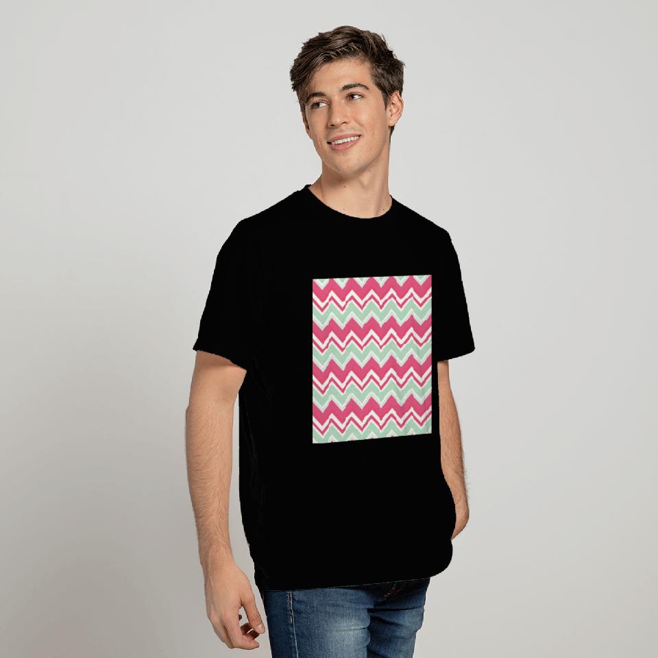 Pink Chevron Pattern T Shirts