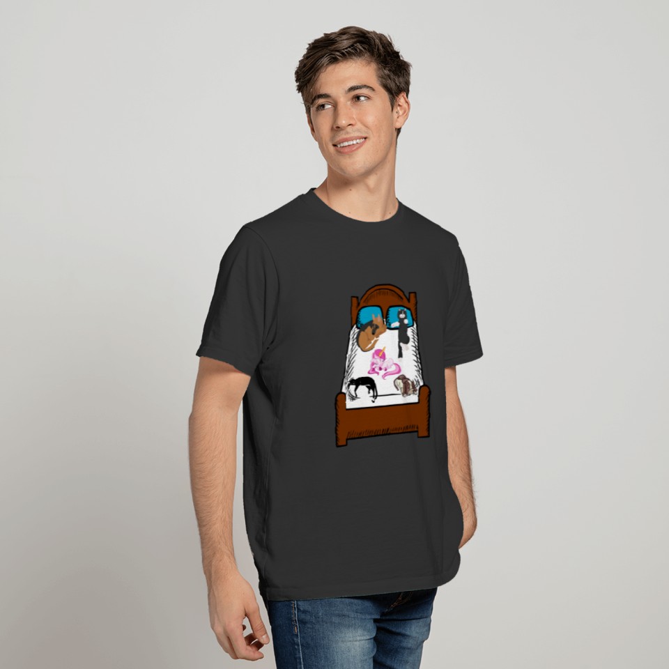 Animals sleepover party-Cat,dogs,unicorn T-shirt