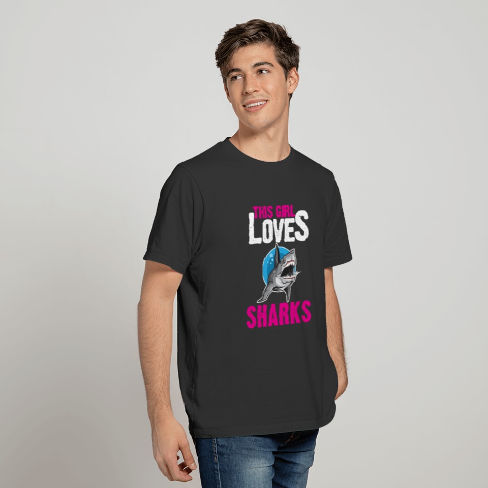 6 this girl loves sharks T-shirt