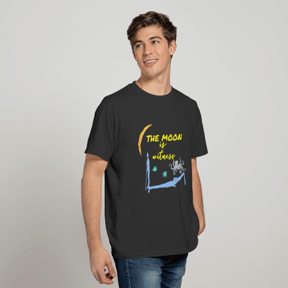 the moon is witness octopus T-shirt
