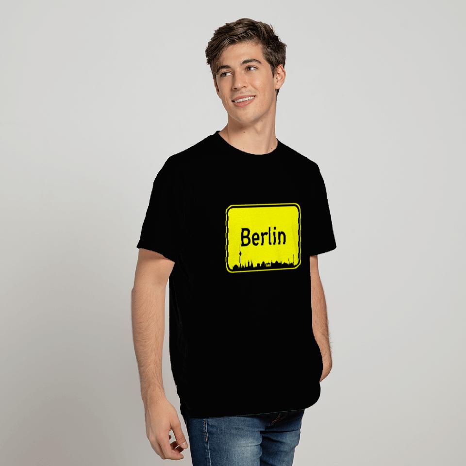 Berlin Skyline - Germany - Brandenburg Gate T Shirts