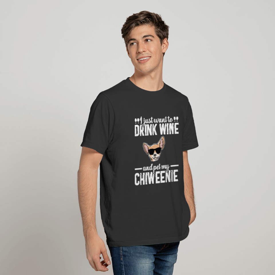 Funny Wine Chiweenie Cute Puppy Owner Dog Lover Gi T-shirt