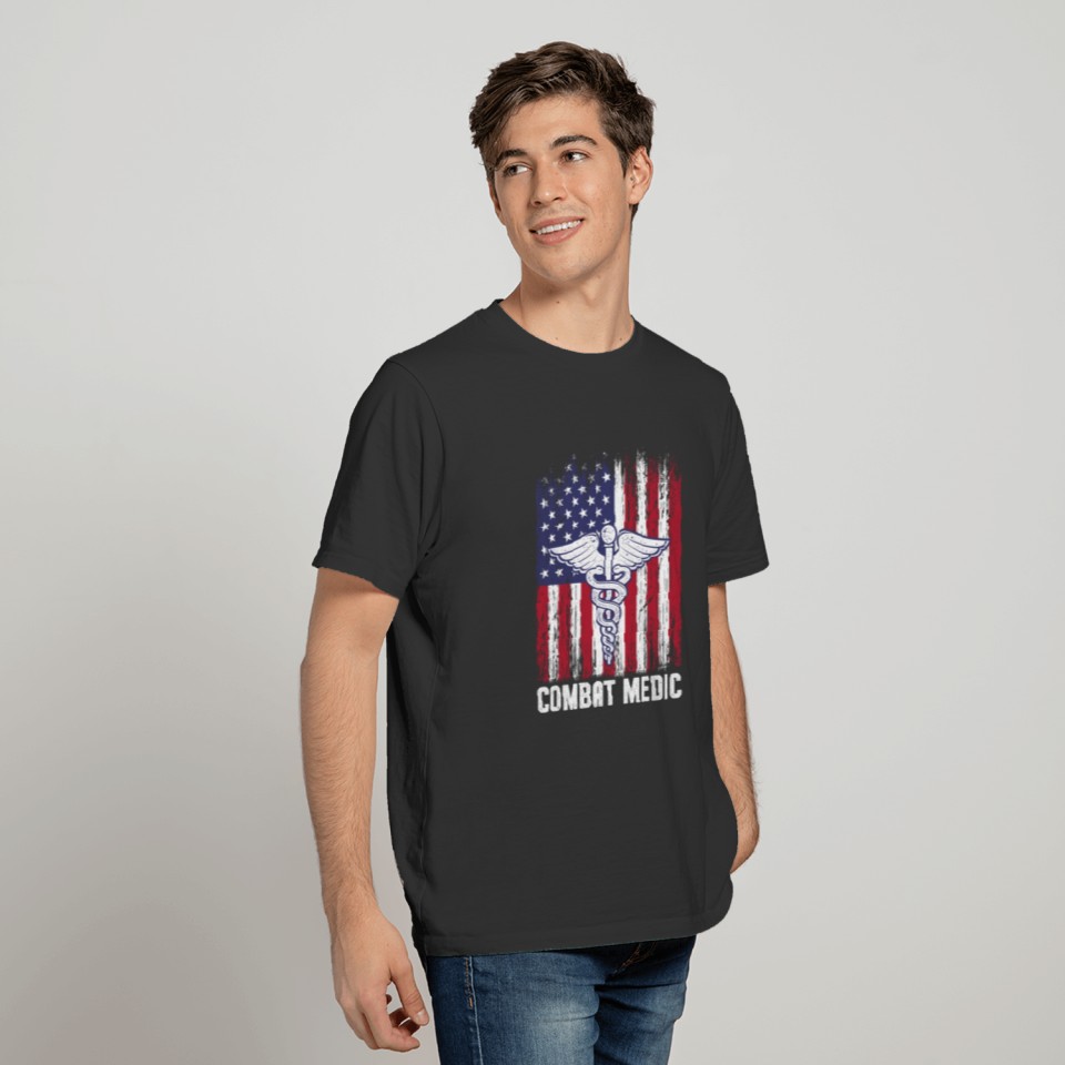 Combat Medic Flag Life USA American Military print T Shirts