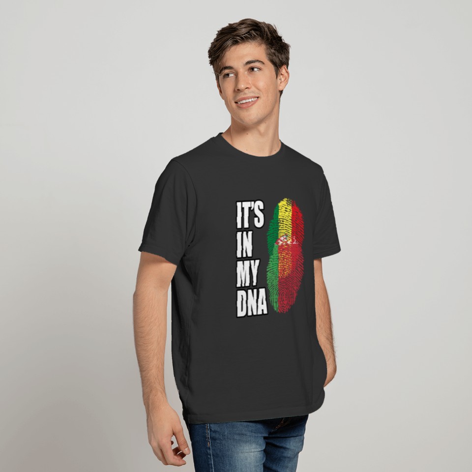 Senegalese And Belarusian Vintage Heritage DNA Fla T-shirt