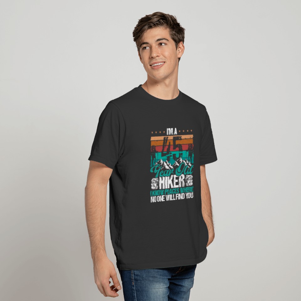 45 Birthday Hikers Vintage Mountains 45 Years Old T-shirt