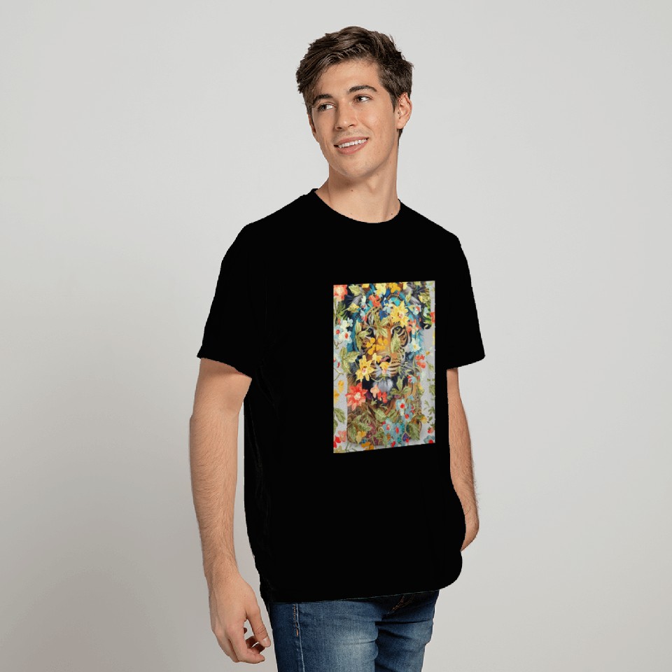 tiger big cat T Shirts