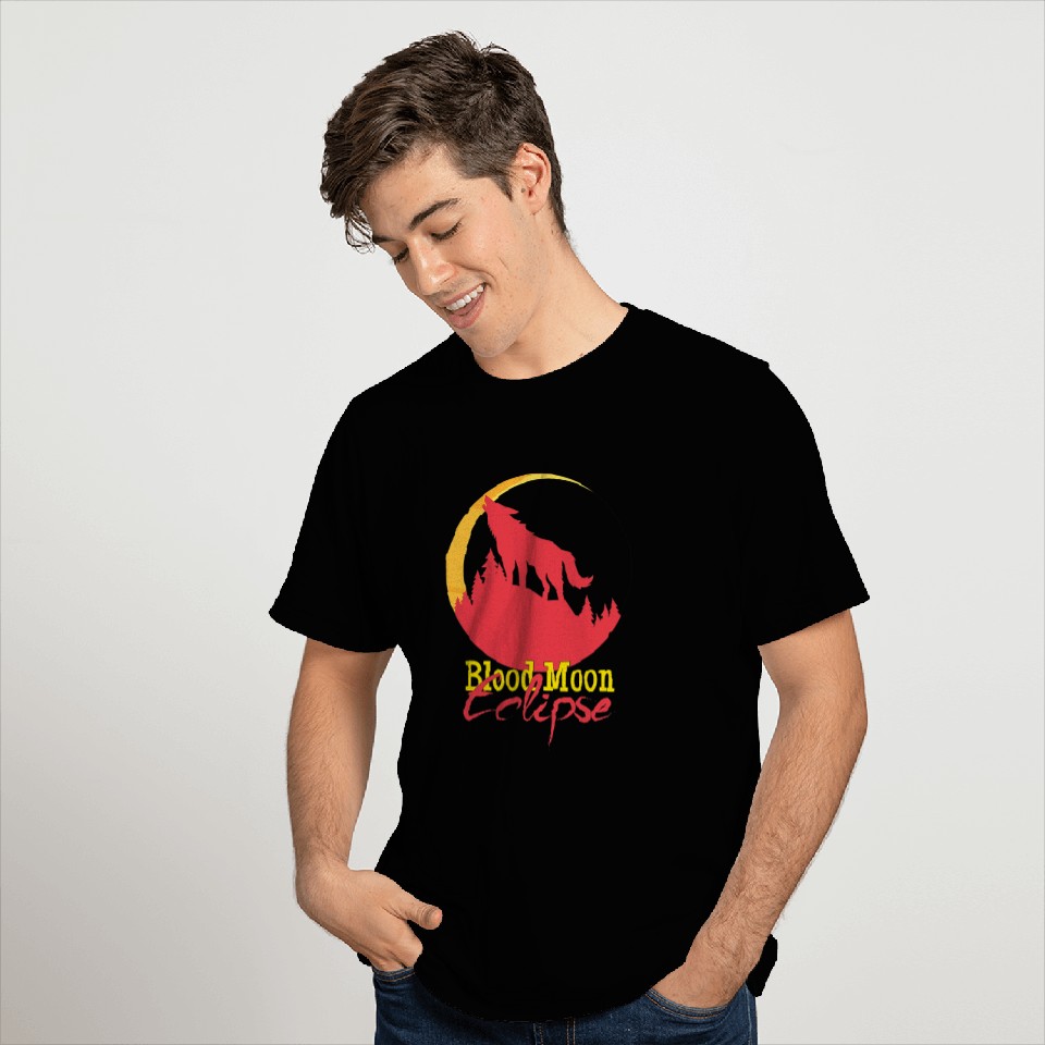 Coyote Mammal Blood Moon Eclipse Howling T-Shirts