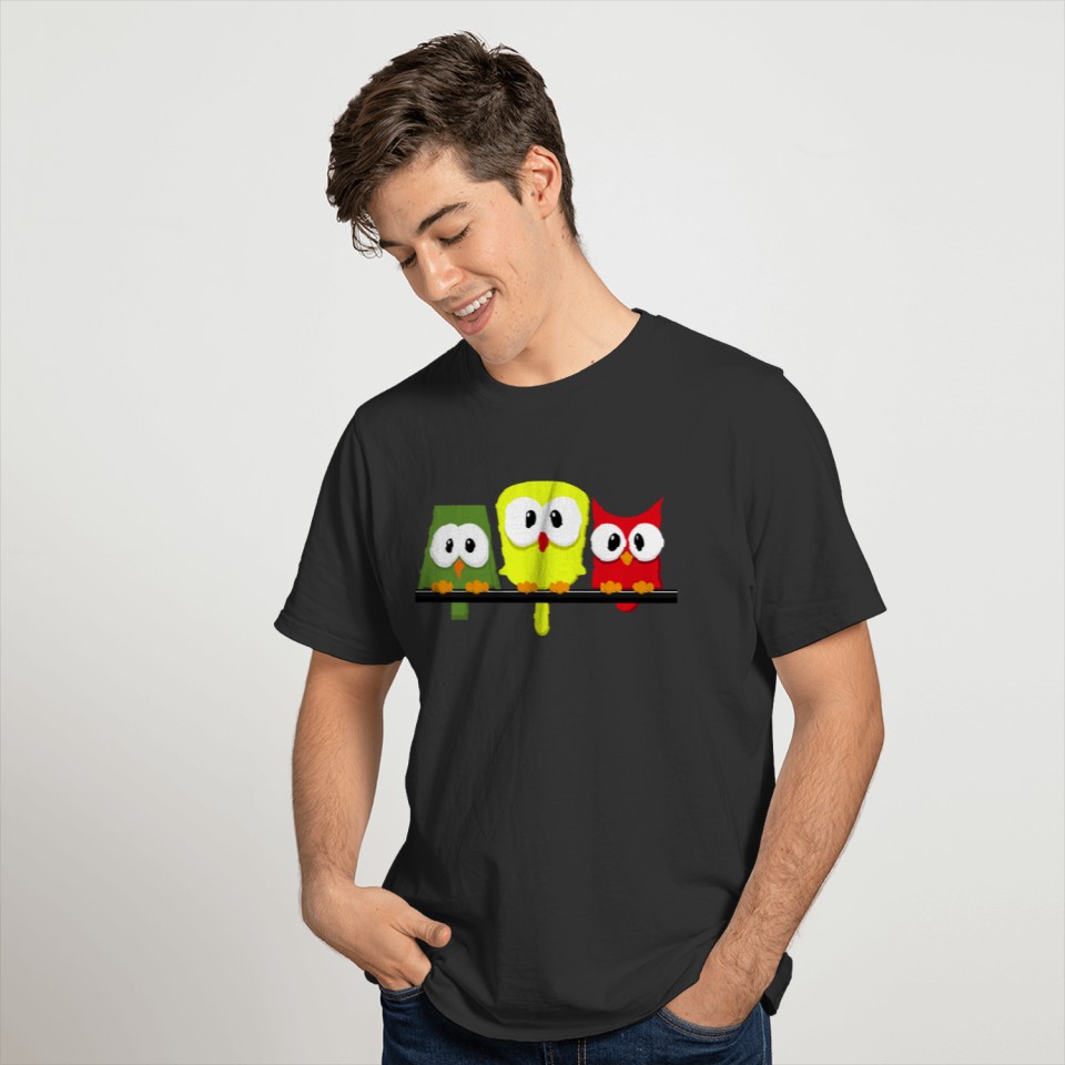 small cute owls on a branch T-shirt