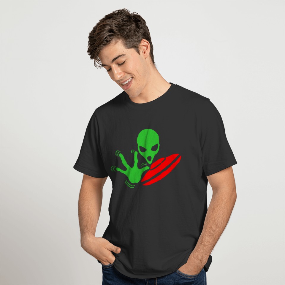 planetary creatures and flying saucers T-shirt