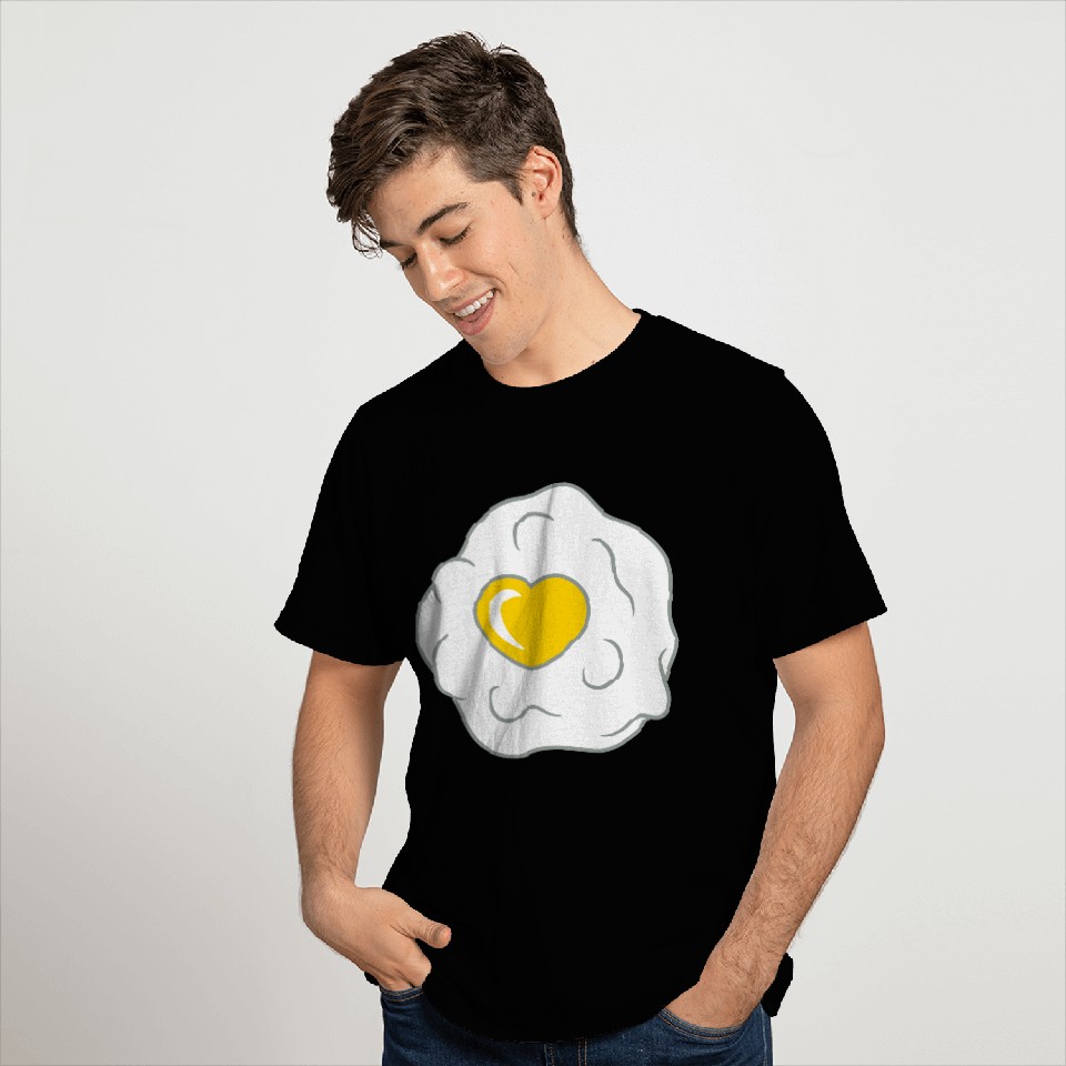 heart shape love fried egg cooking roast eating eg T Shirts