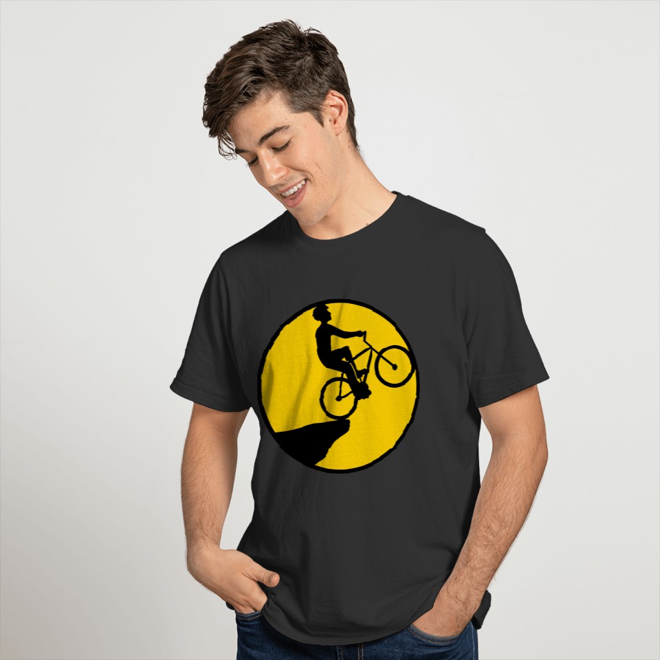 moon cliff jumping stunt circle round night cyclis T-shirt