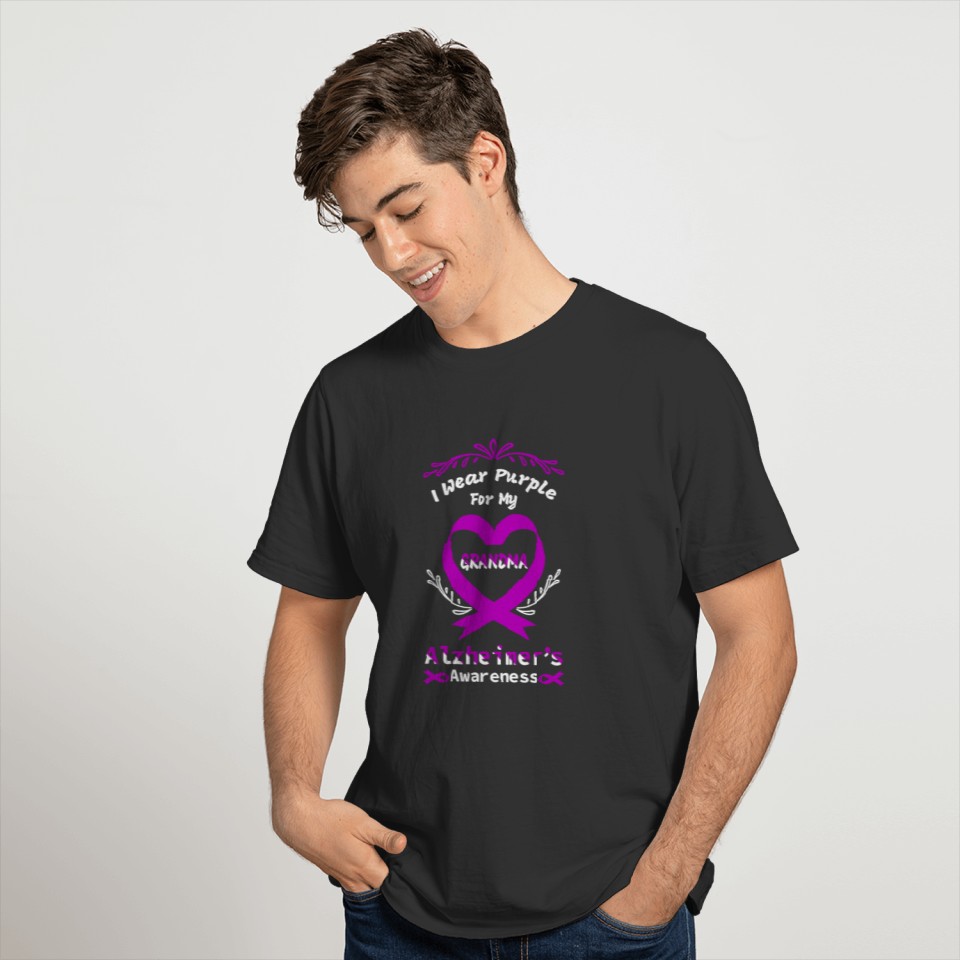 I Wear Purple For My Grandma Alzheimers Awareness T-shirt