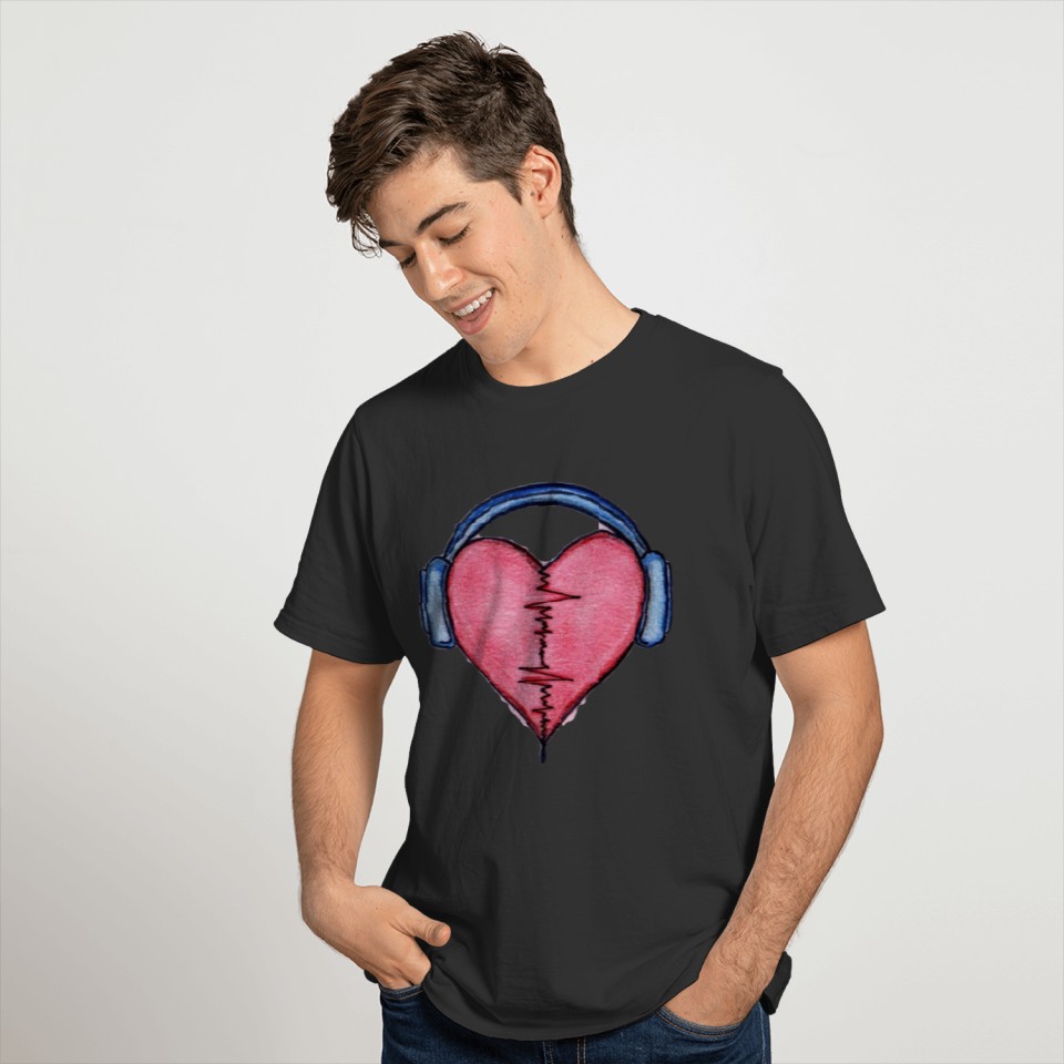 Heart beats for music T-shirt