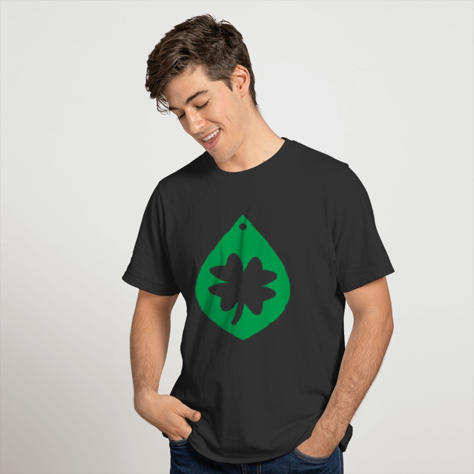 4 leaf clover Shamrock T-shirt