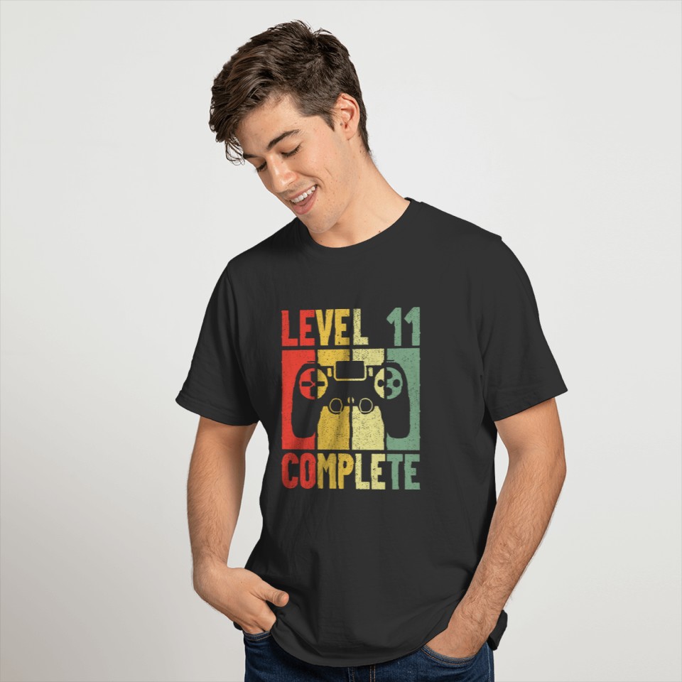 Birthday Gaming Nerd Gamer Level 11 Complete T-shirt