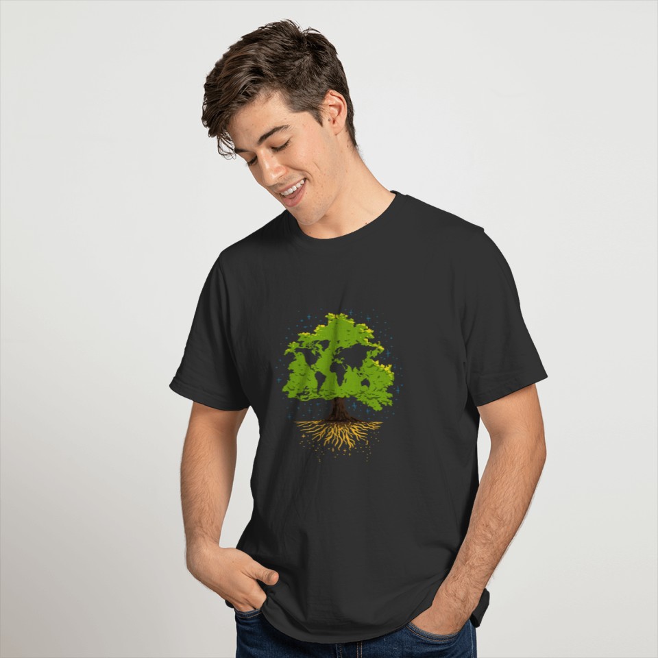 Tree World Map Nature Lover Arborist Gardener T-shirt