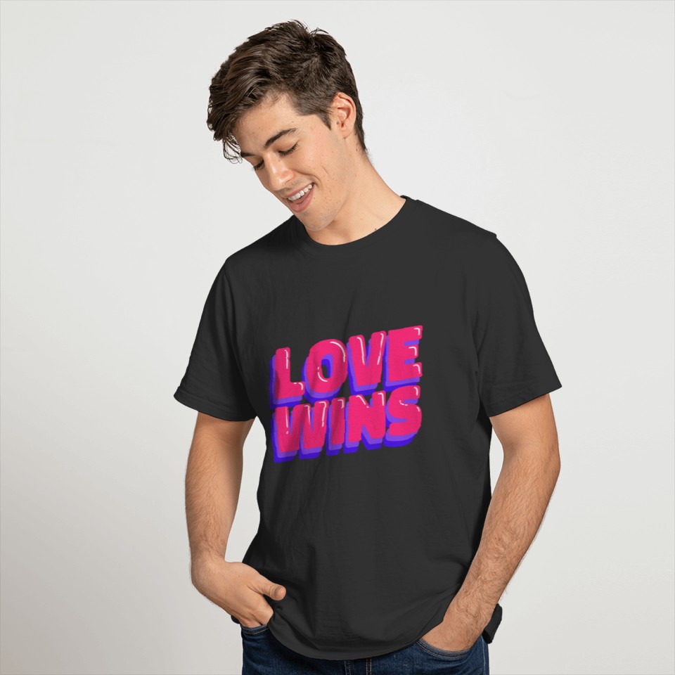 Love Wins Quote Badge T-shirt