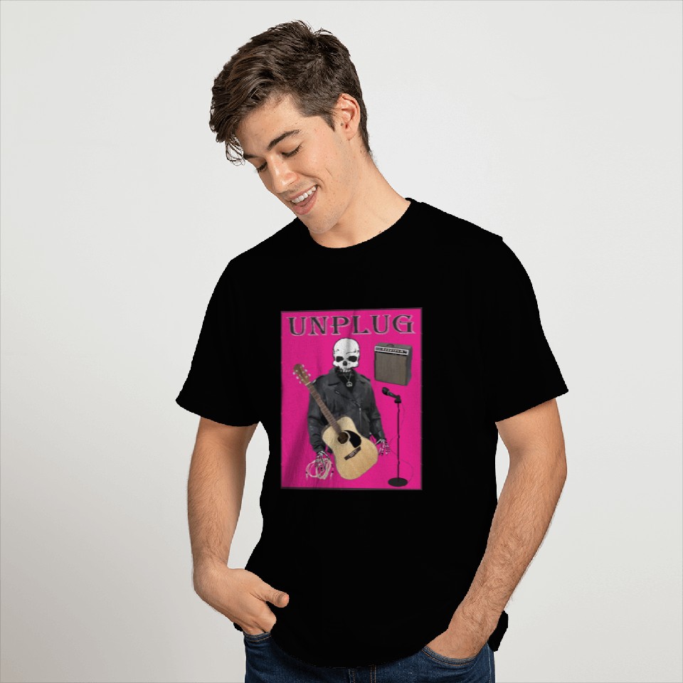 Stand up unplug guitar player pink T Shirts