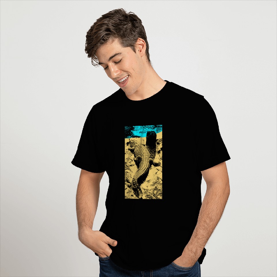 Alligator vintage art Colored T Shirts